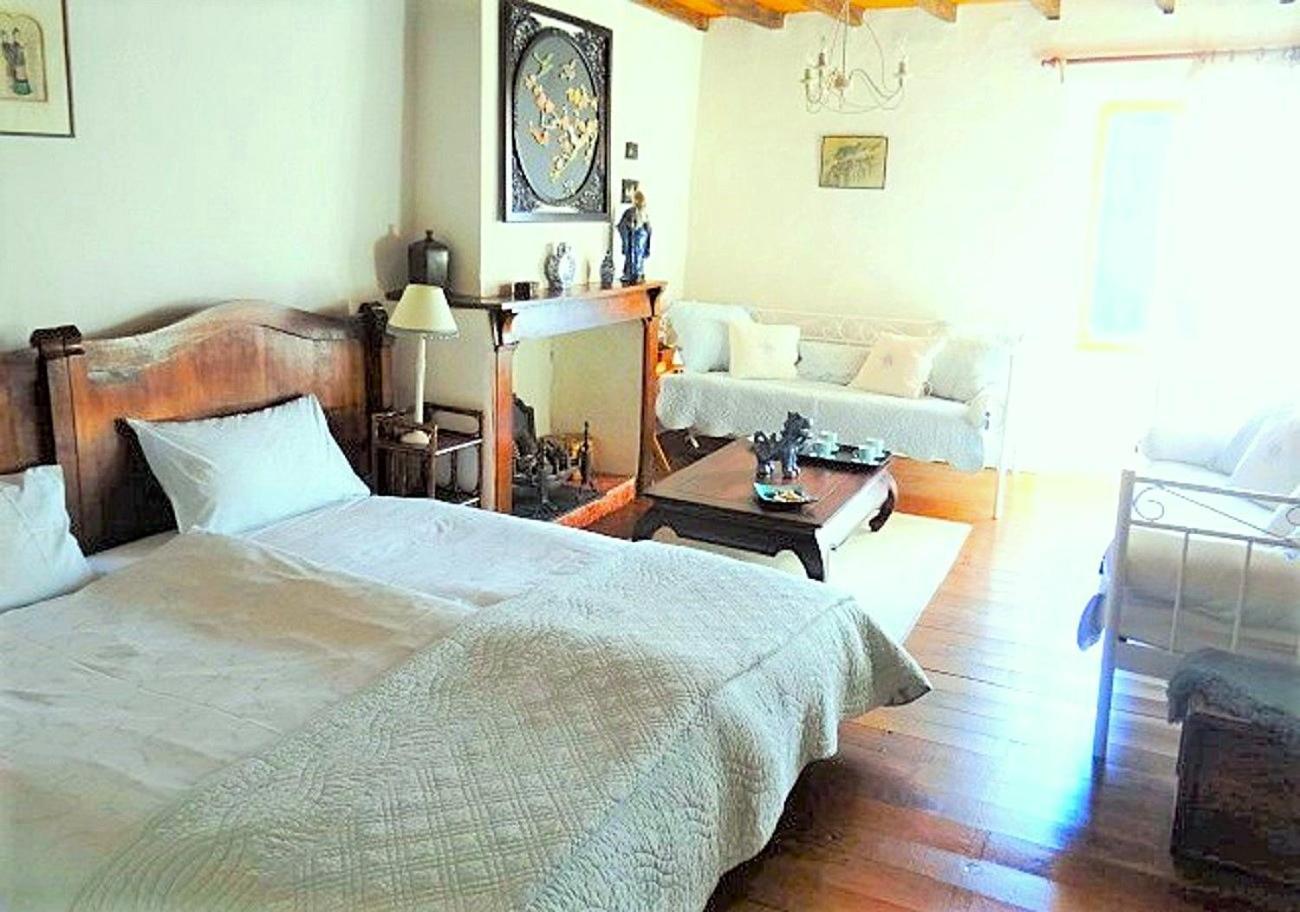 Chez Providence Chambres Et Table D'Hotes Cuxac-Cabardes Ngoại thất bức ảnh